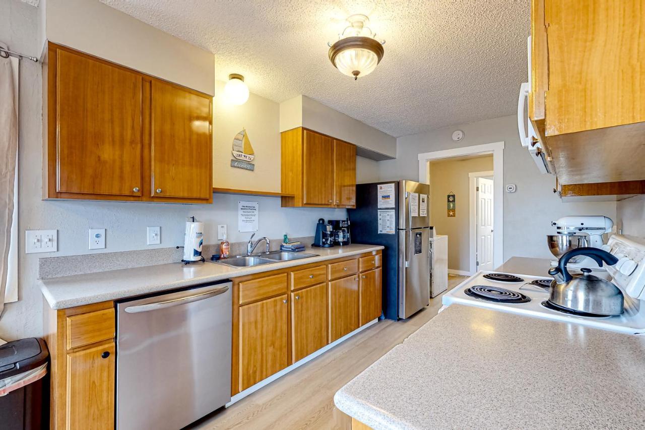 Bonnie'S Bayview Beach House Bay City 외부 사진