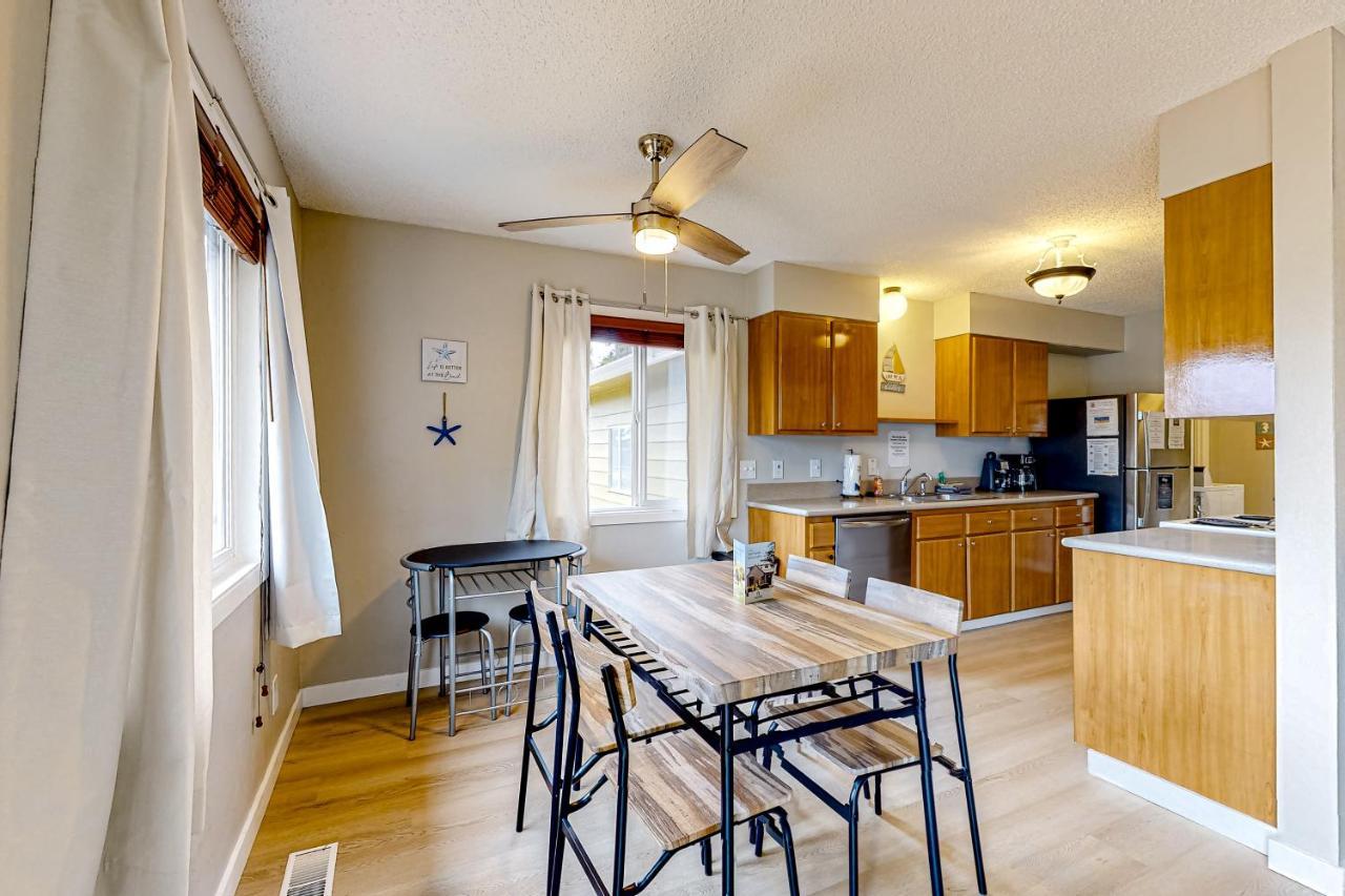 Bonnie'S Bayview Beach House Bay City 외부 사진