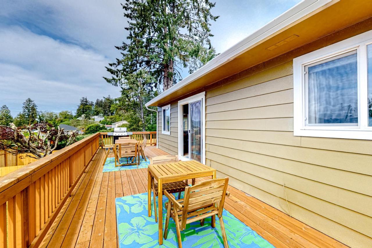 Bonnie'S Bayview Beach House Bay City 외부 사진