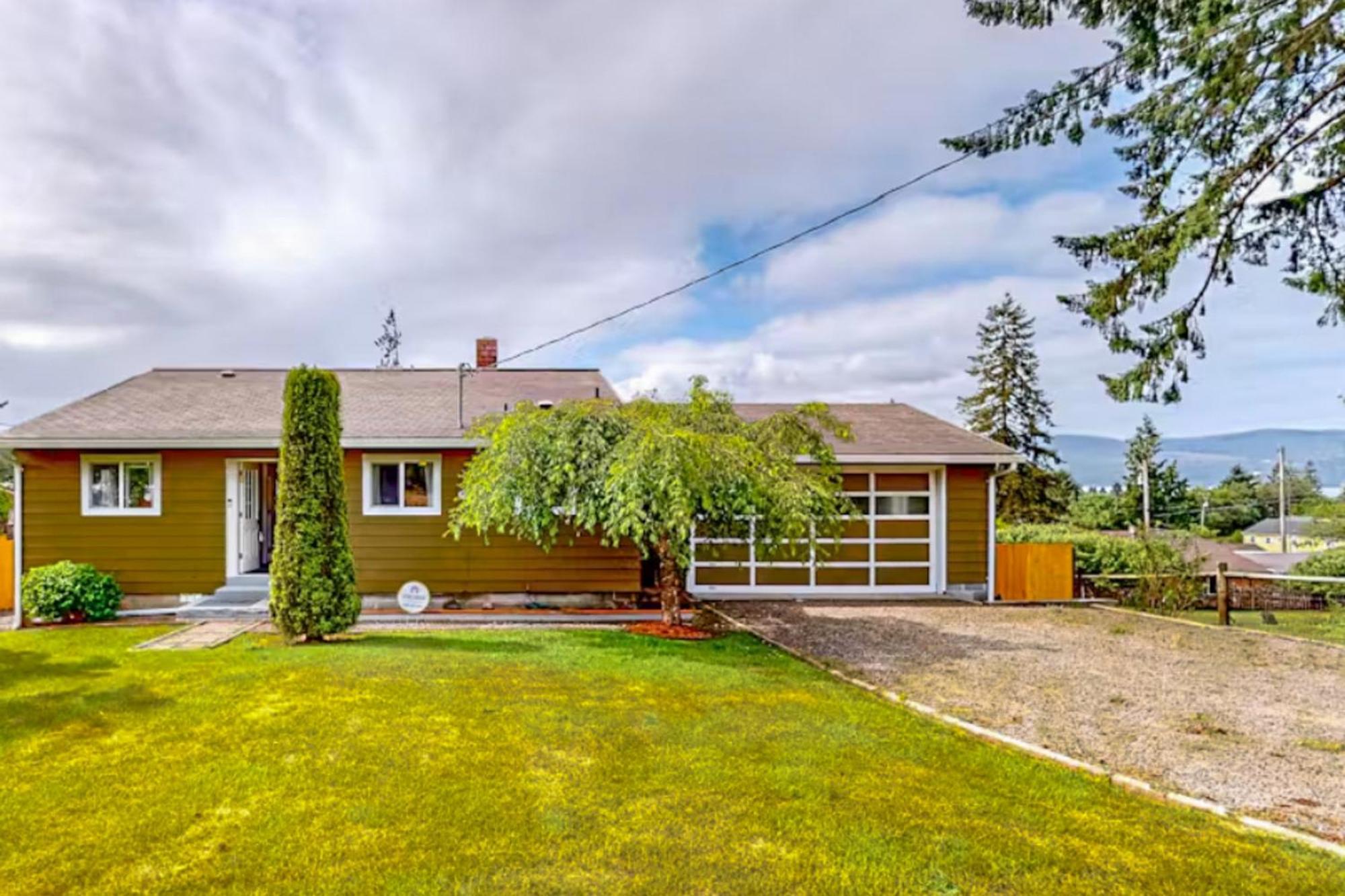 Bonnie'S Bayview Beach House Bay City 외부 사진